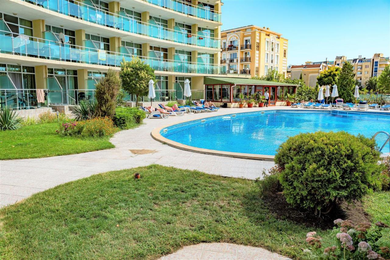 Julia Family - Menada Apartments Sluneční pobřeží Exteriér fotografie