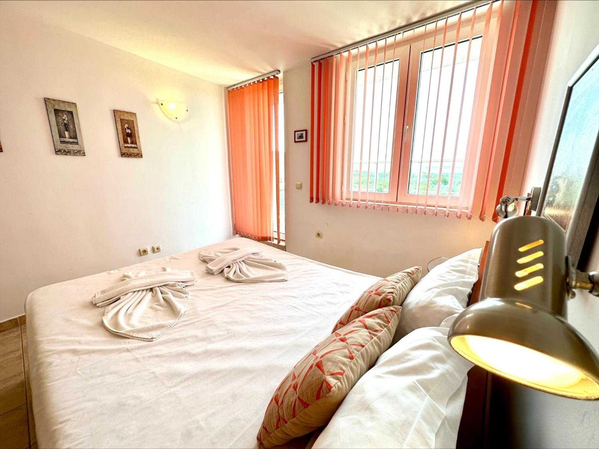 Julia Family - Menada Apartments Sluneční pobřeží Exteriér fotografie