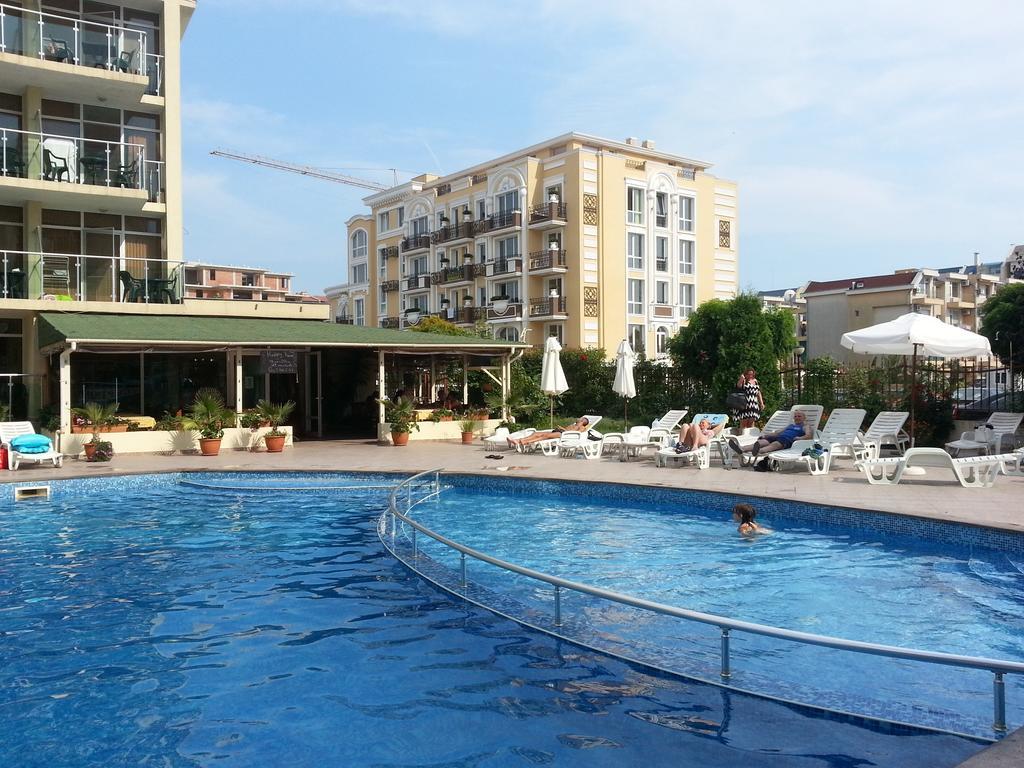 Julia Family - Menada Apartments Sluneční pobřeží Exteriér fotografie